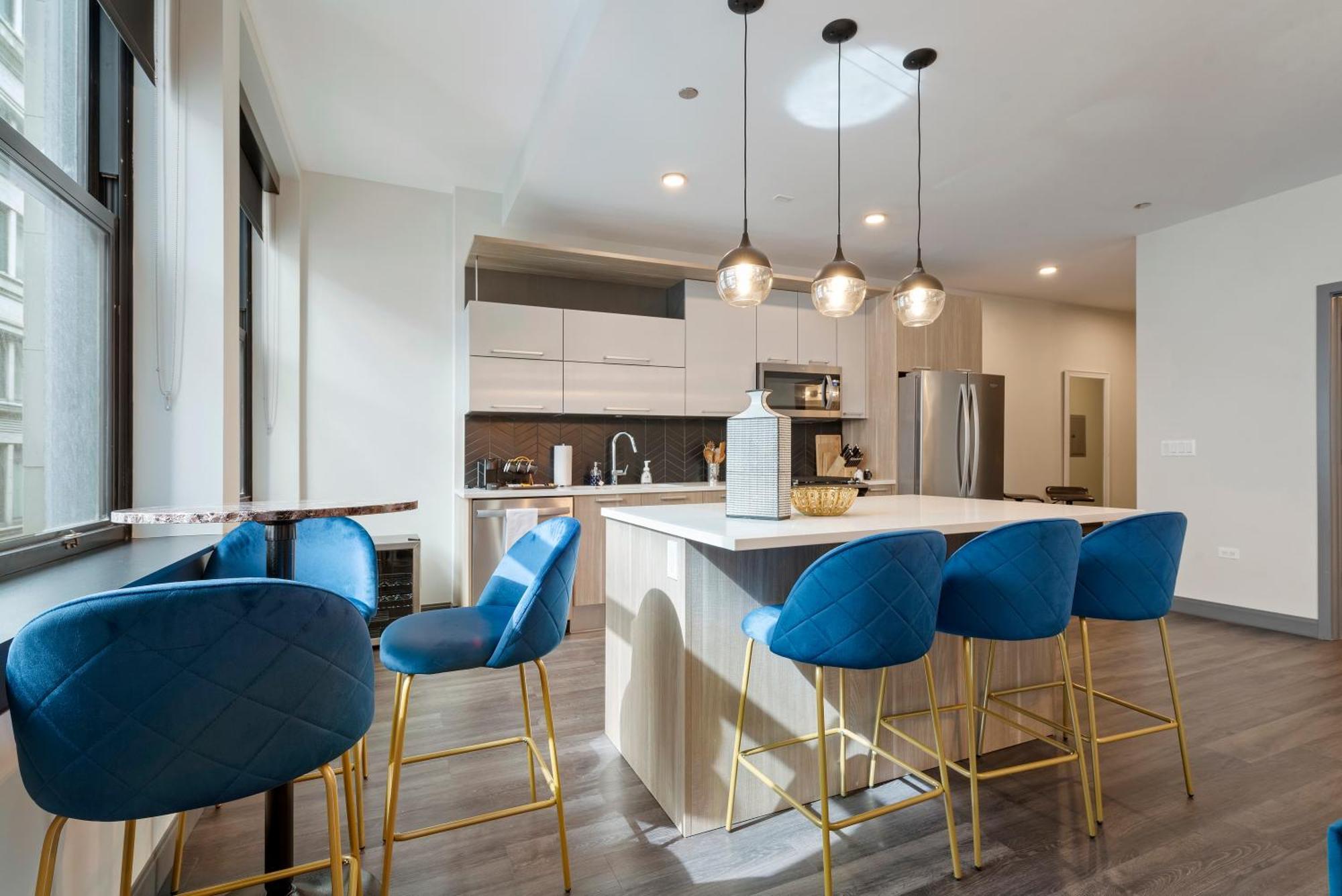 Experience Downtown Chicago At Millennium - Luxury Apartments In The Loop Luaran gambar