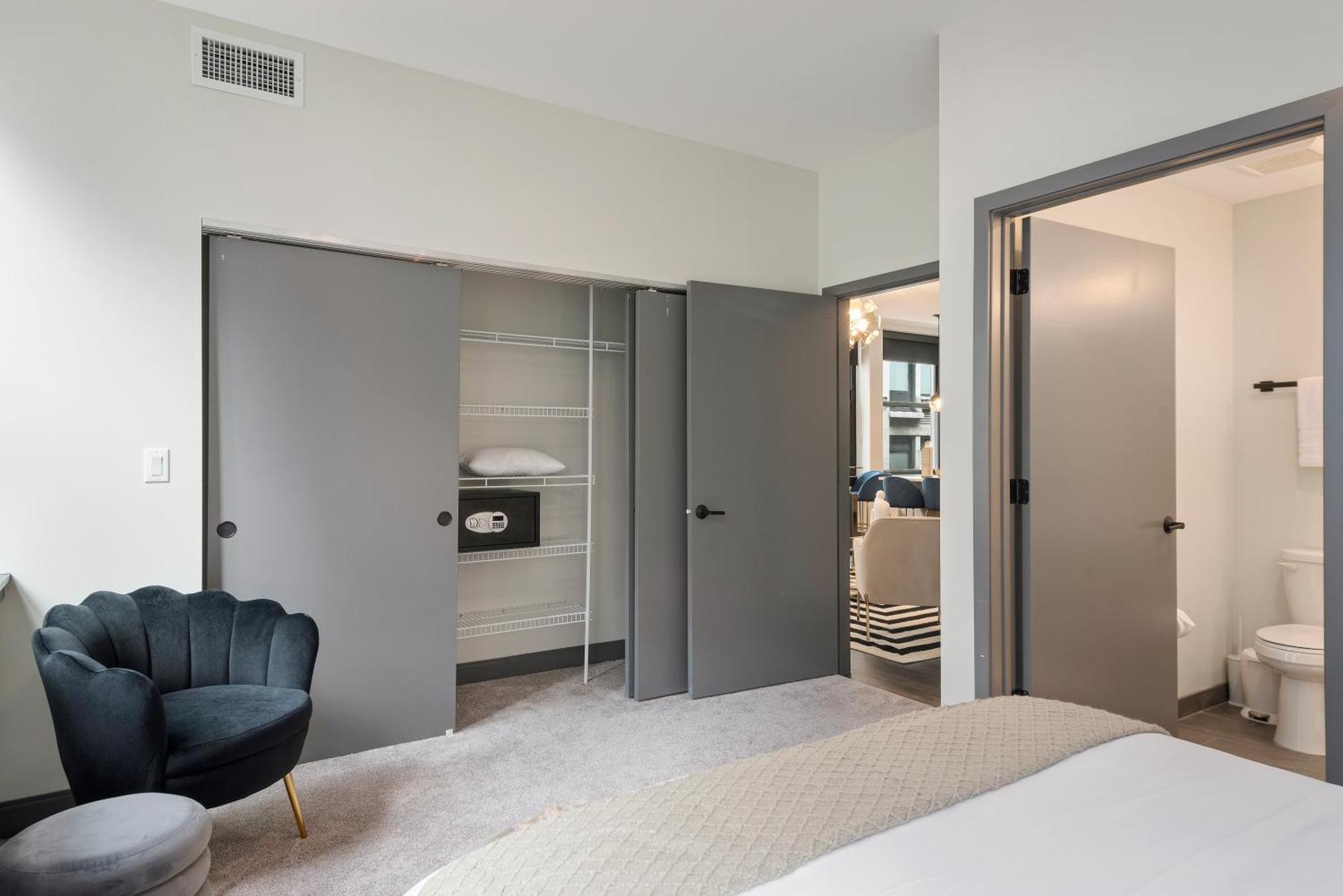 Experience Downtown Chicago At Millennium - Luxury Apartments In The Loop Luaran gambar